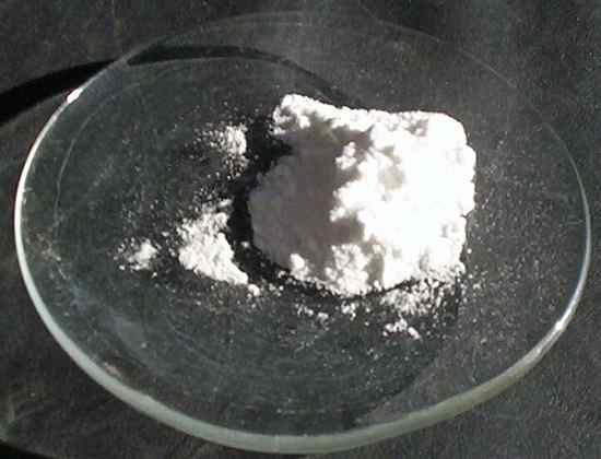 Struktur Lithium Carbonate (LI2CO3), Properti, Penggunaan