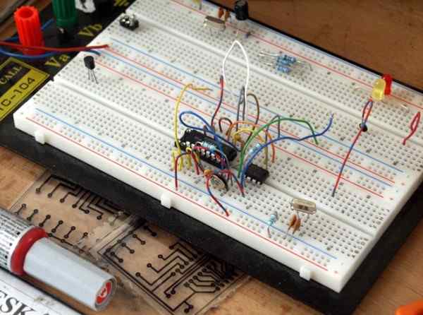 Loi et formule ohm, calcul, exemples, exercices