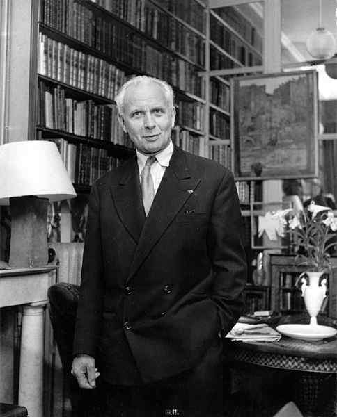 Louis Aragon Biography, Style and Works