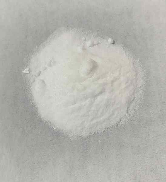 Struktur Sodium Oxalate (Na2C2O4), Sifat, Penggunaan, Risiko