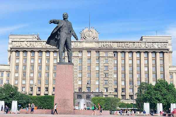 Contexte, origine et papier des Sóviétiques dans la révolution russe