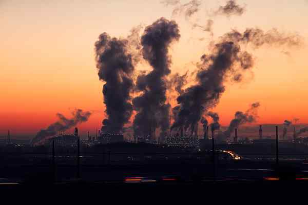 Cidade industrial Como nascer, estrutura, consequências, problemas