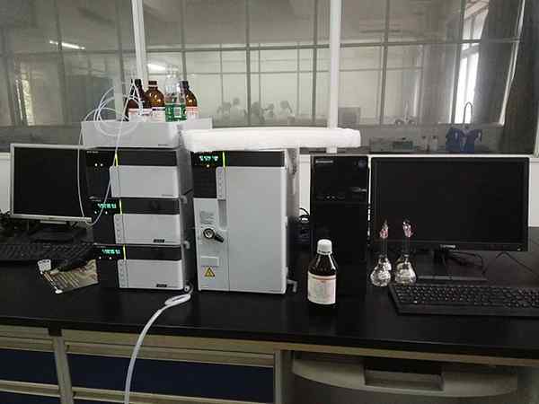 Fundação, equipamento, tipos de cromatografia líquida de alta eficácia (HPLC)