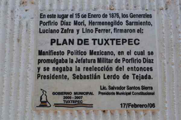 Antecedentes do plano TuxtePeC, proclamação, pontos, consequências