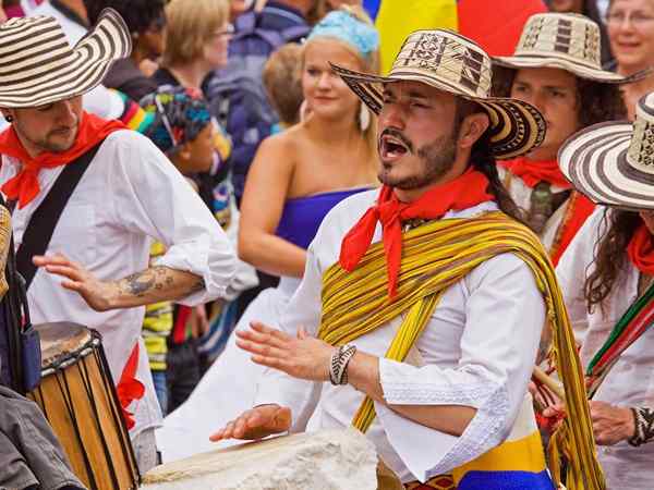 Les costumes typiques de la région andine en Colombie