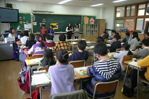 Scuola tradizionale