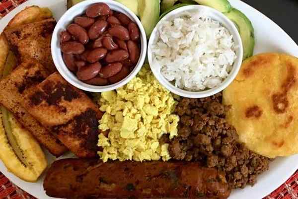 Repas typiques d'Antioquia 6 plats typiques