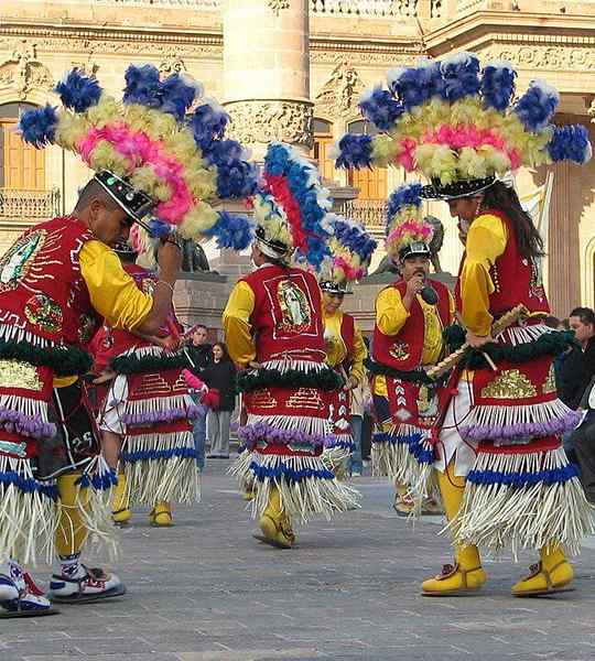 6 najbolj znanih tipičnih plesov in plesov