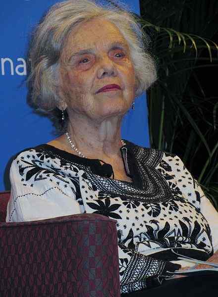 Elena Poniatowska Biografia, stile, opere, frasi