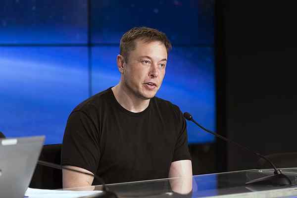 Biografi Elon Musk Lelaki Yang Mengubah Dunia