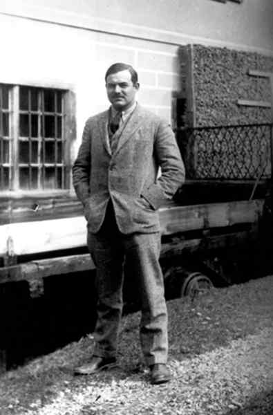 Ernest Hemingway Biographie, Stil, Werke, Auszeichnungen